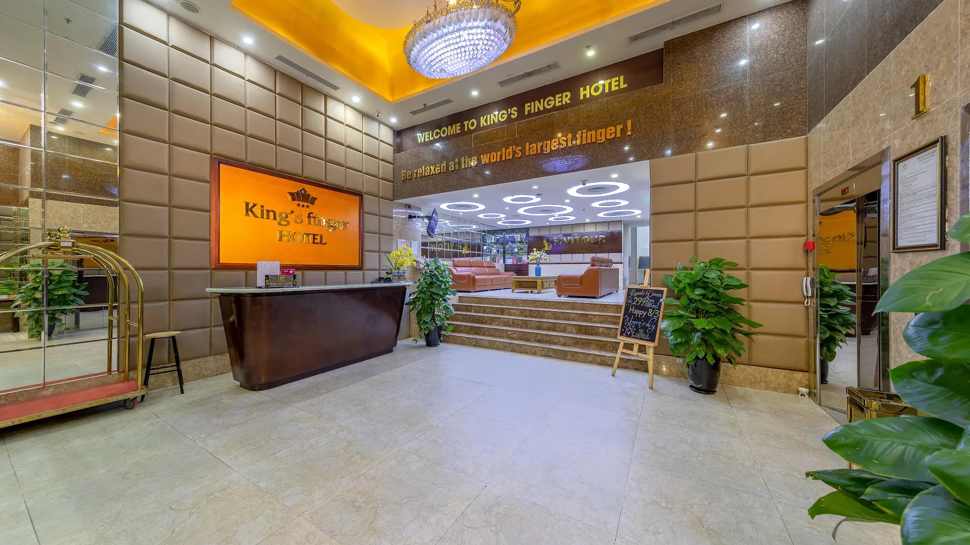Fivitel King Hotell Da Nang 4*,
