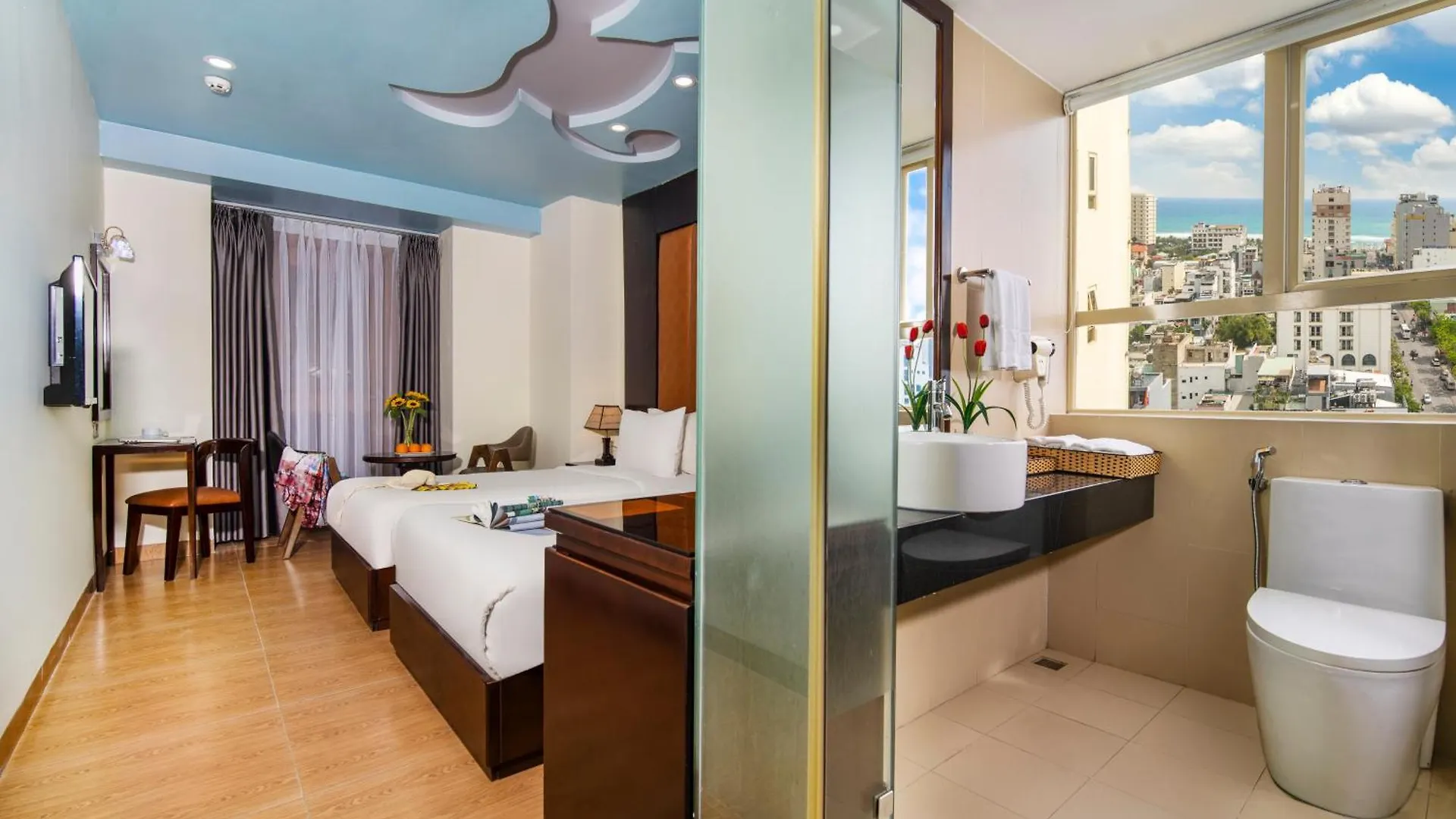****  Fivitel King Otel Da Nang Vietnam